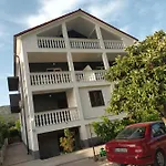 Jasminka Apartment *