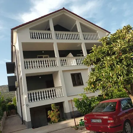 Jasminka Apartment *